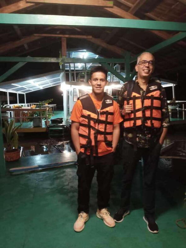 firefly-watching-with-dinner