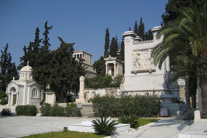 first-cemetery-of-athens-walking-tour