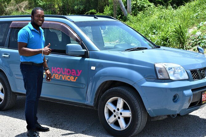 first-class-lounge-fast-track-round-trip-private-airport-transport-package