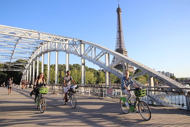 first-day-bike-tour-top-sights-hidden-gems-winecheese-picnic