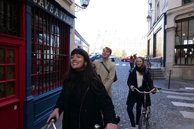 first-day-in-paris-private-day-tour-of-iconic-sights-flavors