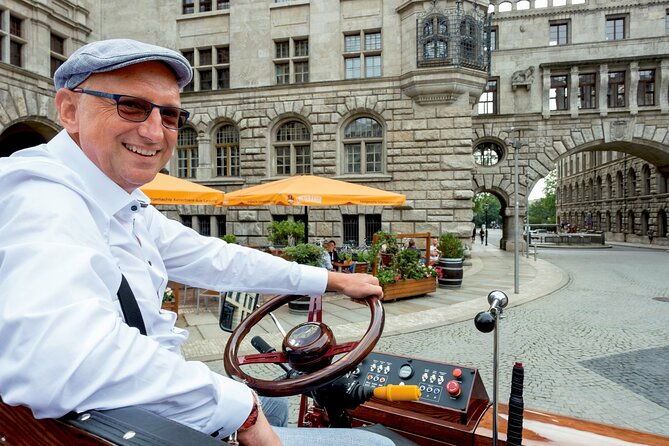 first-electrical-carriage-in-town-guided-city-tours-leipzig