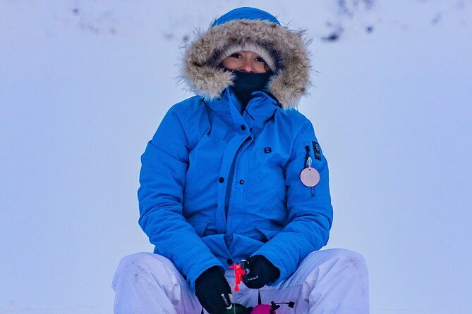first-ice-fishing-experience-in-rovaniemi