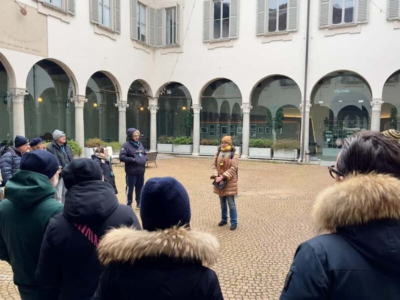 First time in Milan? Tour of iconic places with Paola! - Discovering Milan: The Complete Experience