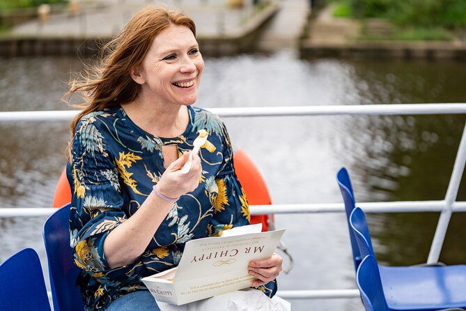 fish-chips-boat-cruise-in-york-2