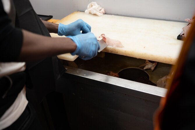 fish-cutting-workshop-in-kyoto-japan