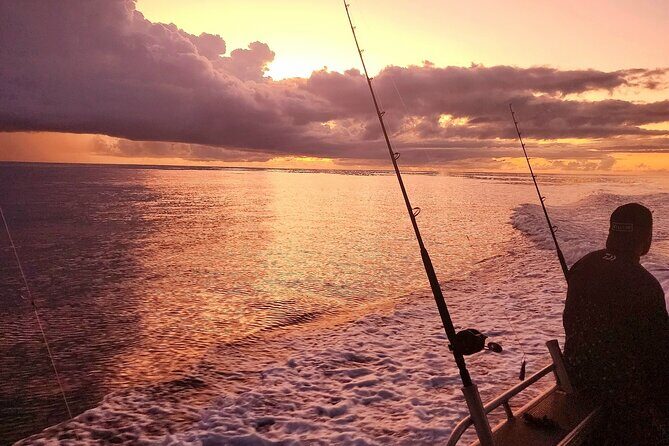 Fishing Charter in Pelican Waters - Setting the Scene: What’s Included and How the Day Unfolds