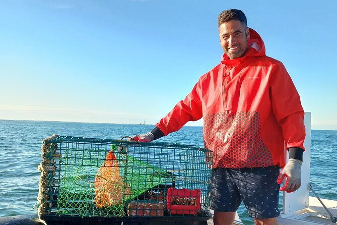 fishing-or-cruising-boston-harbor-on-private-yacht-trinacria