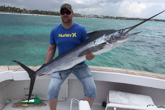 fishing-pro-charters-boat-excursion-divina