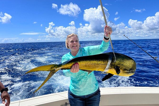 fishing-pro-charters-boat-excursion-mar-quesa