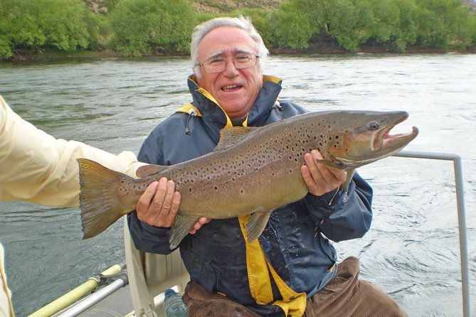 fishing-trip-on-the-nahuel-huapi-moreno-or-gutierrez-lakes