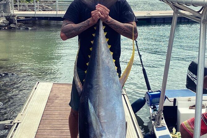 Fishing trip to Moorea full day with lunch - Key Points