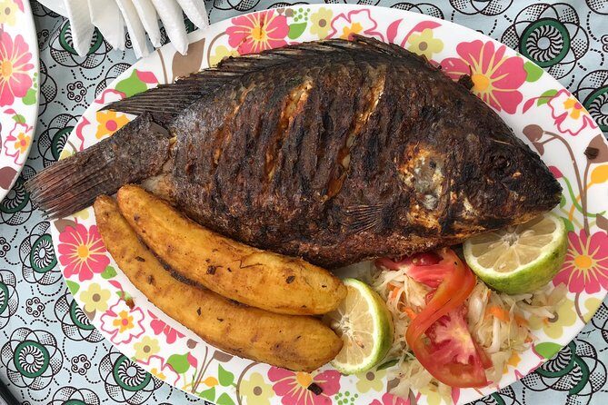 Fishing Village Food Tour & Luwombo Stop - Key Points