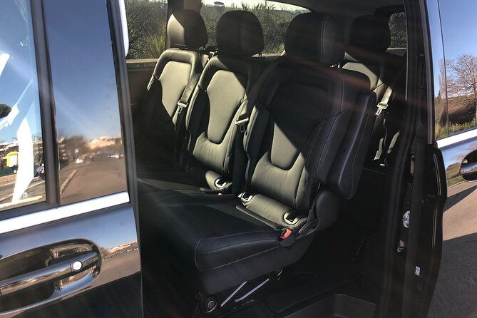 fiumicino-airport-private-transfers-with-luxury-mercedes-van