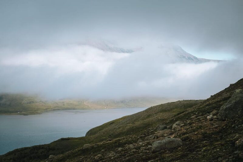fjordside-hills-hiking-tour