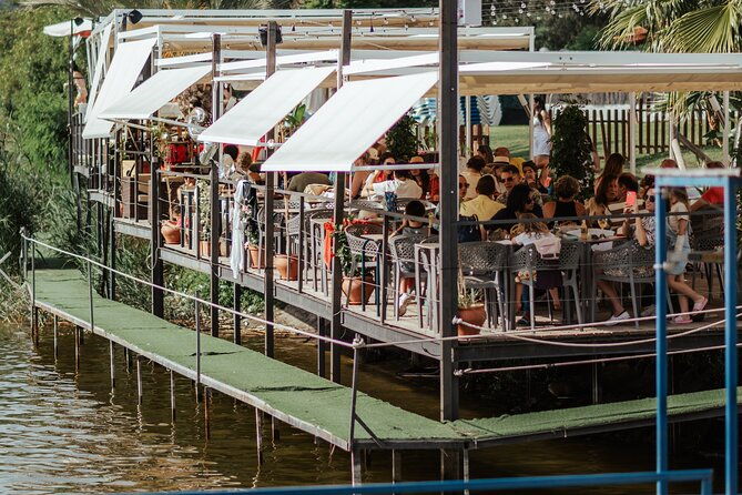 flamenco-and-grill-evening-on-the-banks-of-lake-guadalmina