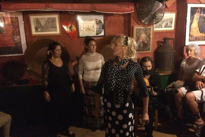 flamenco-and-tapastour-with-a-flamenco-artist