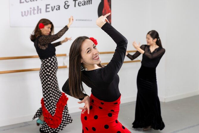flamenco-dance-class-in-seville-with-optional-flamenco-costume