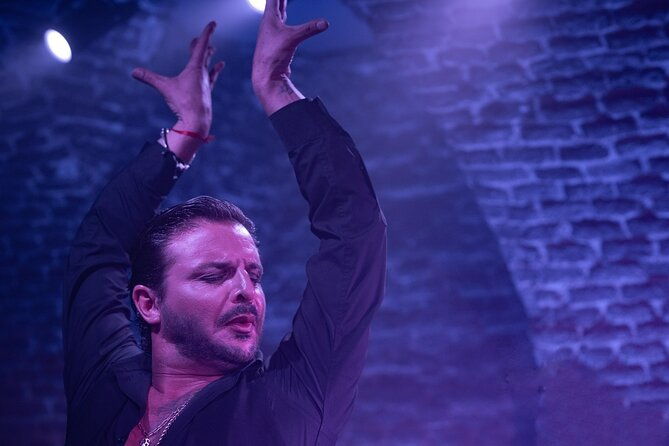 flamenco-show-at-tablao-la-carmela-in-madrid