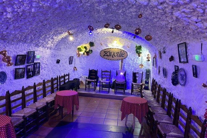 flamenco-show-in-zincale-cave