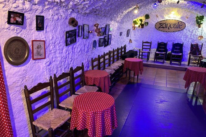 flamenco-show-in-zincale-cave