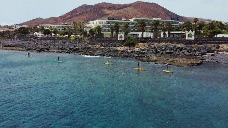 flamingo-beach-guided-sup-and-snorkeling-experience