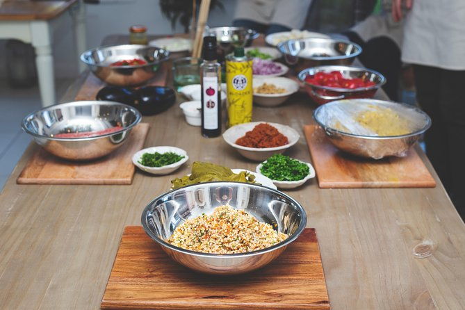 flatbread-meze-making-experience