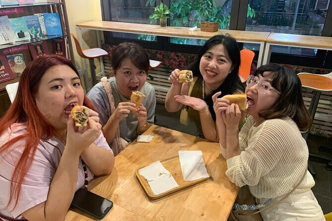 Flavor Quest Hanoi: Old Quarter Street Walking Food Tour - Group Size and Logistics