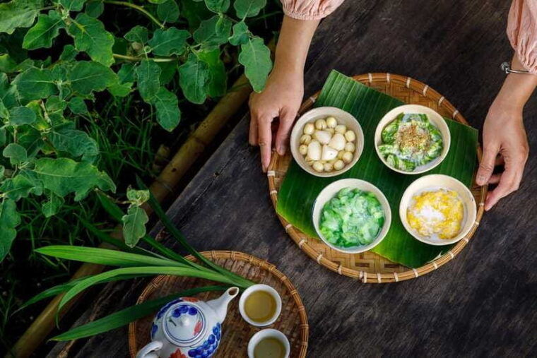flavors-of-hue-street-food-bike-tour