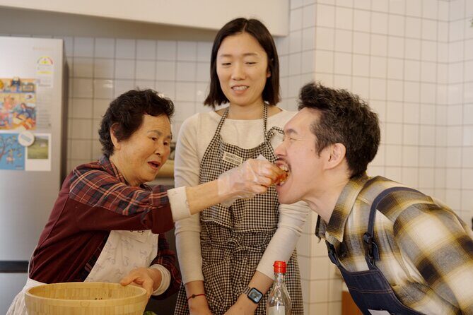 Flavors of Seoul: Grandma's Handmade Noodles to Night Market Tour - A Full Breakdown of the Experience