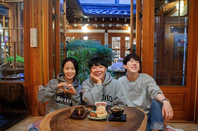 Flexible Private Guided Tour In Suwon(Optional layover) - FAQ