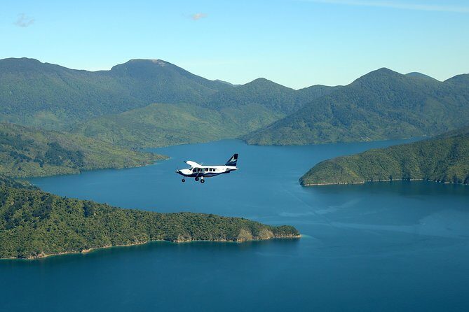 Flight Experience our Water and Wilderness Scenic Tour - Itinerary Breakdown: What to Expect