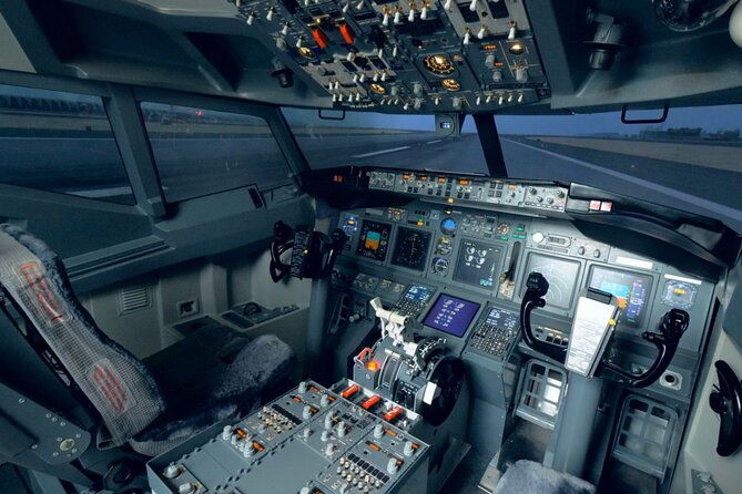 flight-simulator-experience-long-range-90-minutes