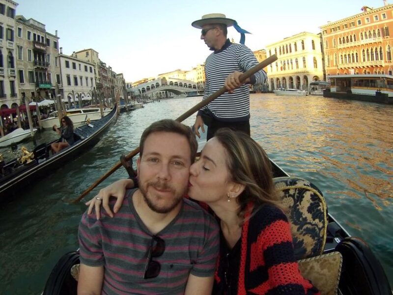 float-privately-gondola-tour-of-peggy-guggenheim