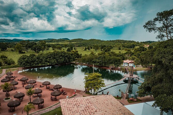 floating-in-the-nascente-azul