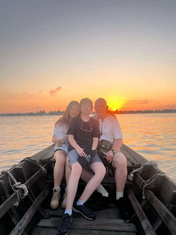 floating-market-flower-village-authentic-mekong-delta-tour