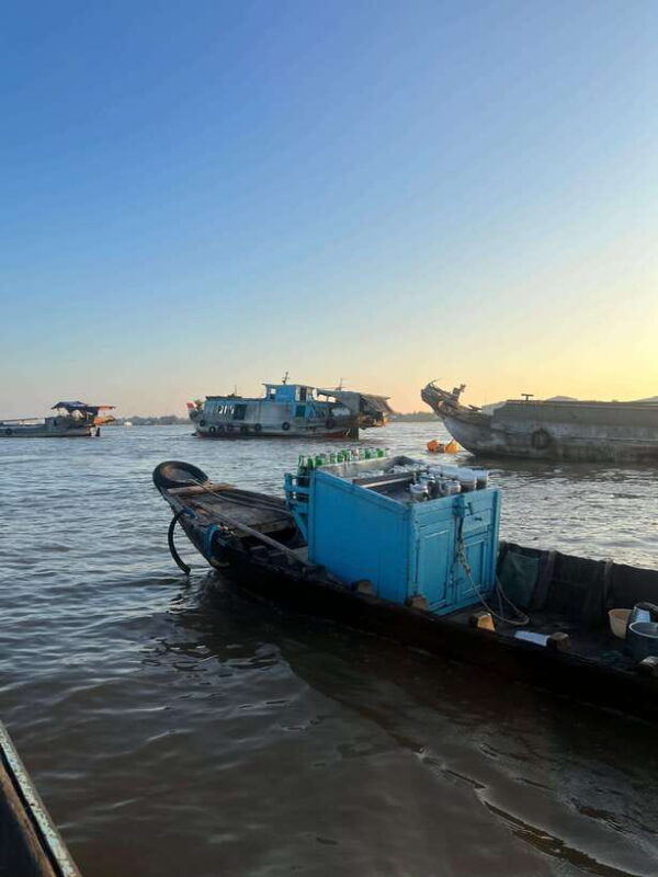 floating-market-flower-village-authentic-mekong-delta-tour