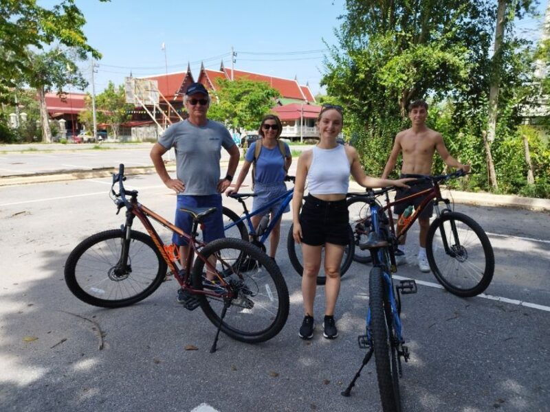 floating-market-full-day-bicycle-tour-from-bangkok-2
