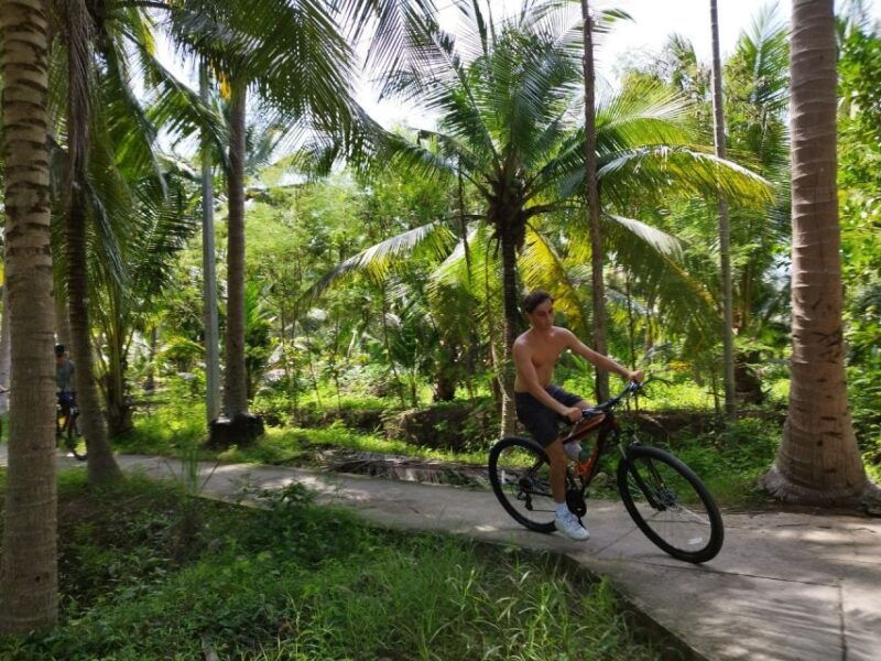 floating-market-full-day-bicycle-tour-from-bangkok-2