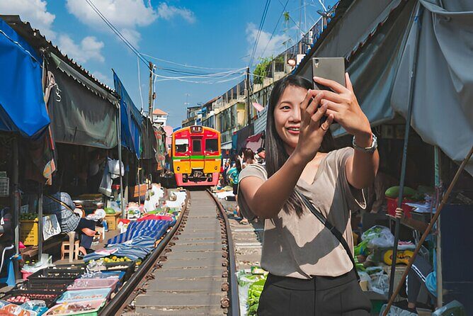 Floating Market & Railway Market Tour from Bangkok - Key Points