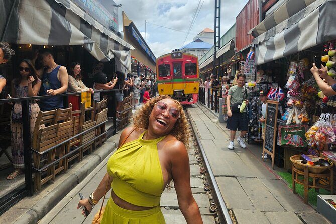 Floating Market & Train Market Private Tour(Premium Service) - Key Points