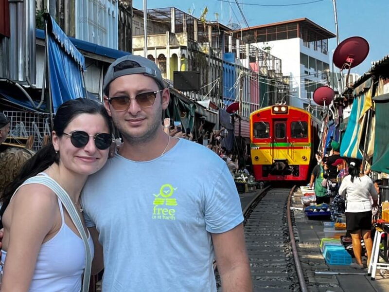 floating-railway-markets-multi-language