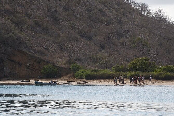 floreana-island-full-day-tour-including-hiking-and-snorkeling