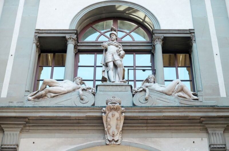 florence-accademia-uffizi-and-city-center-walking-tour
