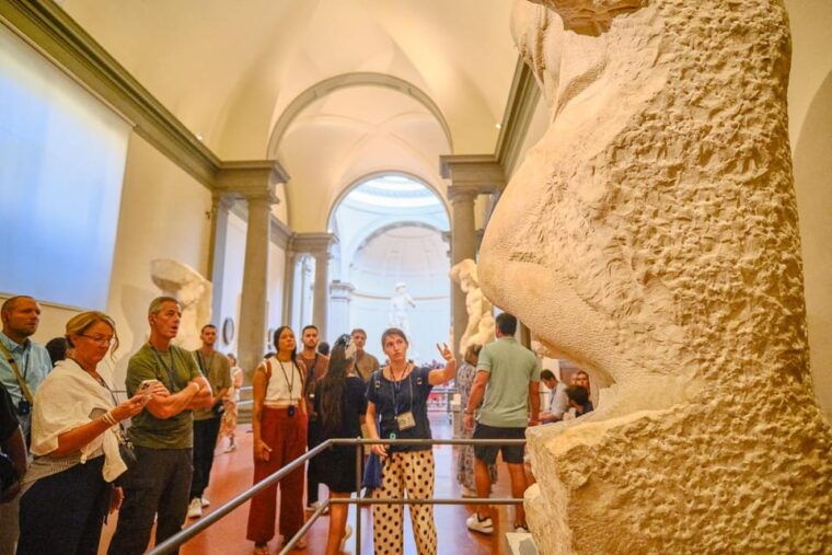 florence-accademia-with-michelangelos-david-guided-tour