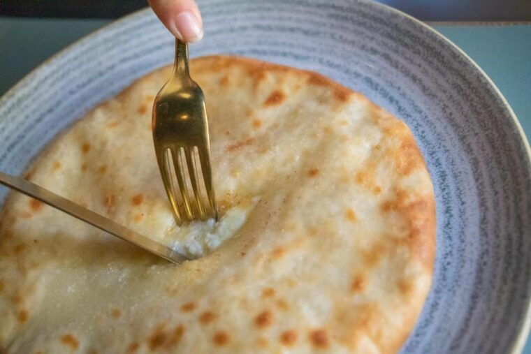 florence-armenian-food-experience-in-ararat-restaurant