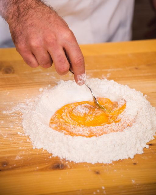 florence-art-of-pasta-cooking-workshop-with-food-and-wine