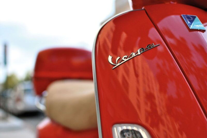 florence-badesse-tuscany-group-vespa-tour-with-wine-tasting