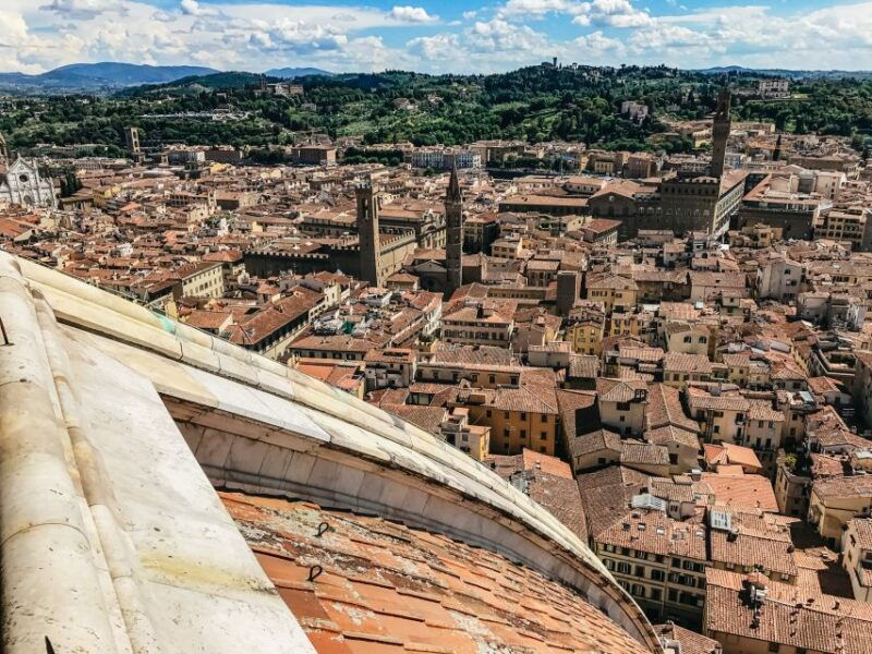 florence-cathedral-entry-with-dome-cupola-and-bell-tower