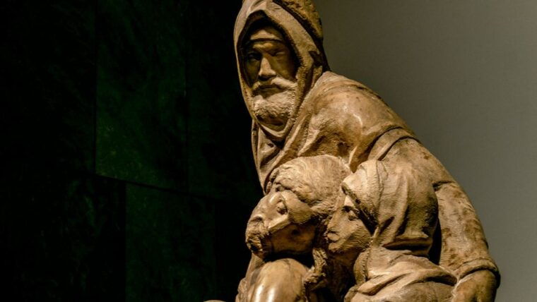 florence-cathedral-entry-with-dome-cupola-and-bell-tower